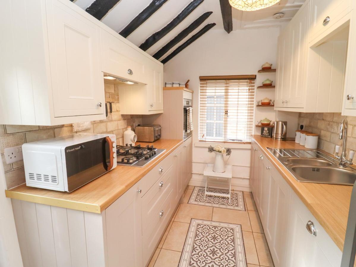 Hobbes Cottage Malmesbury Eksteriør bilde